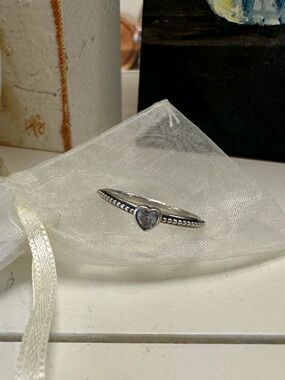 Pandora stackable beaded heart ring